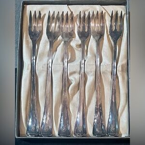 1847 Rogers Bros Set Of 6 Stainless Tasting Forks 6" Long